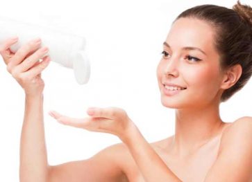 Get Wrinkle Free Skin with Home Made Milk Cream Recipes