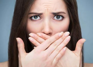 3 Natural Ways to Beat Bad Breath