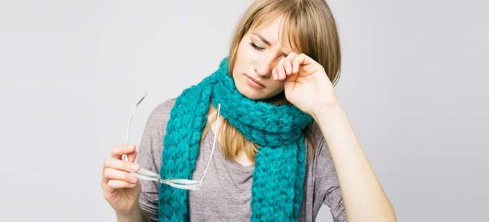 Itchy Skin Around Eyes: Signs, Symptoms, Causes And Treatments