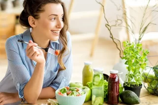 15 Powerful Foods to Naturally Cleanse and Detox Your Body