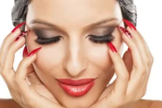 Fake Eyelashes – Know The Types, Risks & Side Effects of It