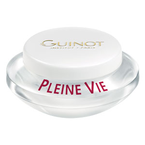 Guinot Pleine Vie Reviews: What Is Its Approach To Aging?