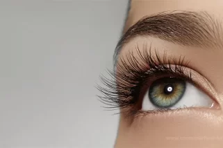 Schuppen von den Wimpern loswerden? – Einfache Abhilfemaßnahmen 