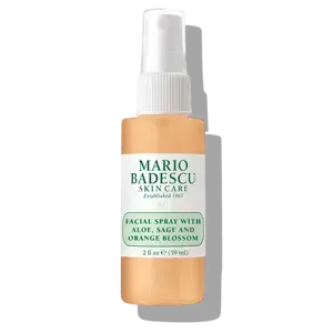 Avis sur la brume pour le visage Mario Badescu à l'aloès, à la sauge et à la fleur d'oranger