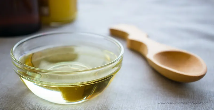 Science-backed MCT Oil Benefits, According to Dietitians