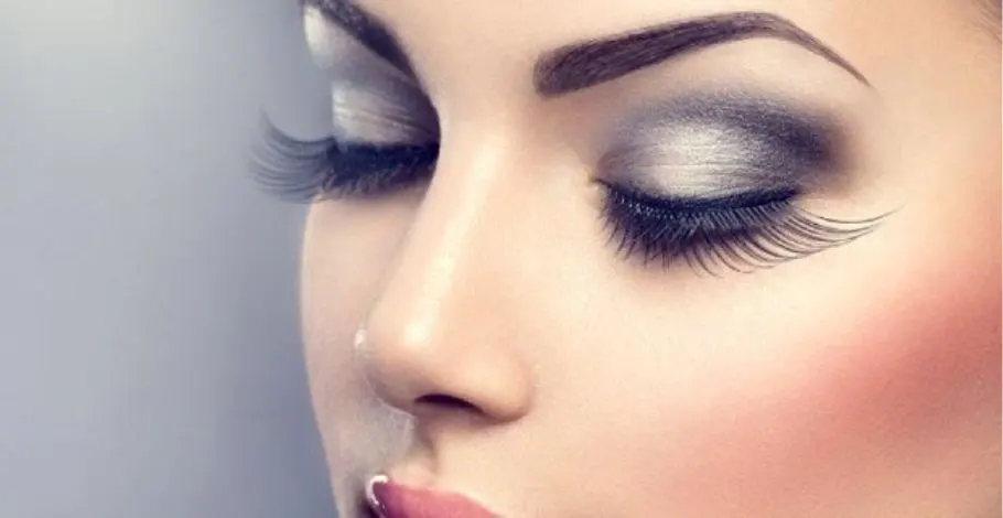 Fake Eyelashes – Everything A Woman Must Know About