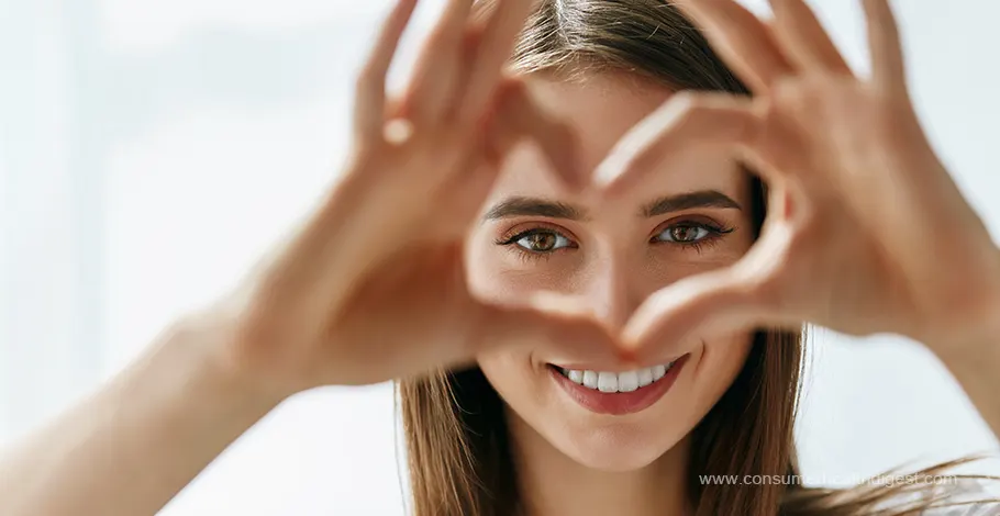 vital role of the eyelashes in keeping the eye healthy